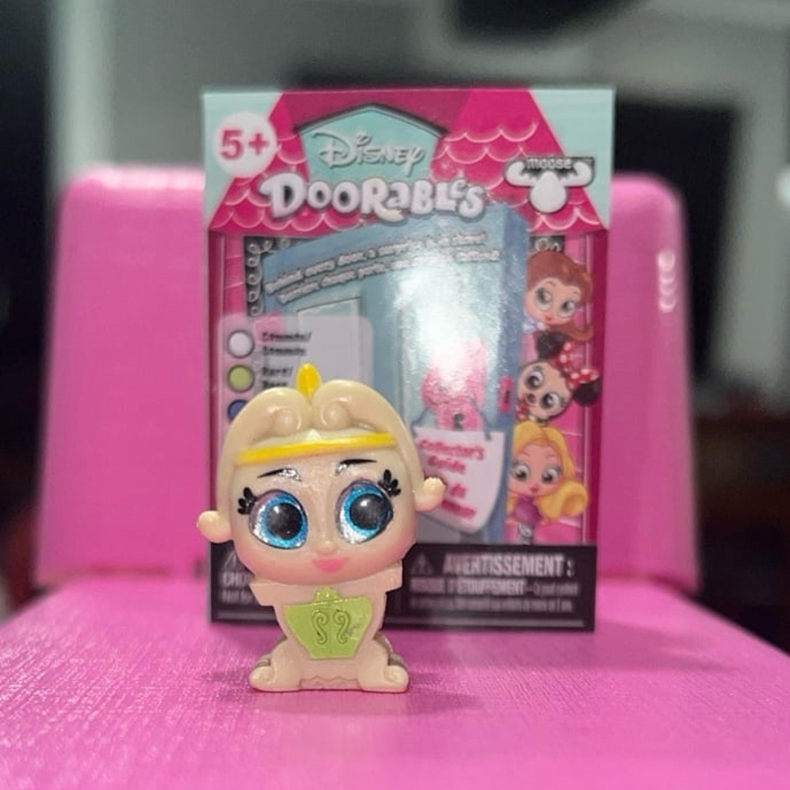 Disney Doorables series 1 ~ Wardrobe ~ common ~ Hard to Find
