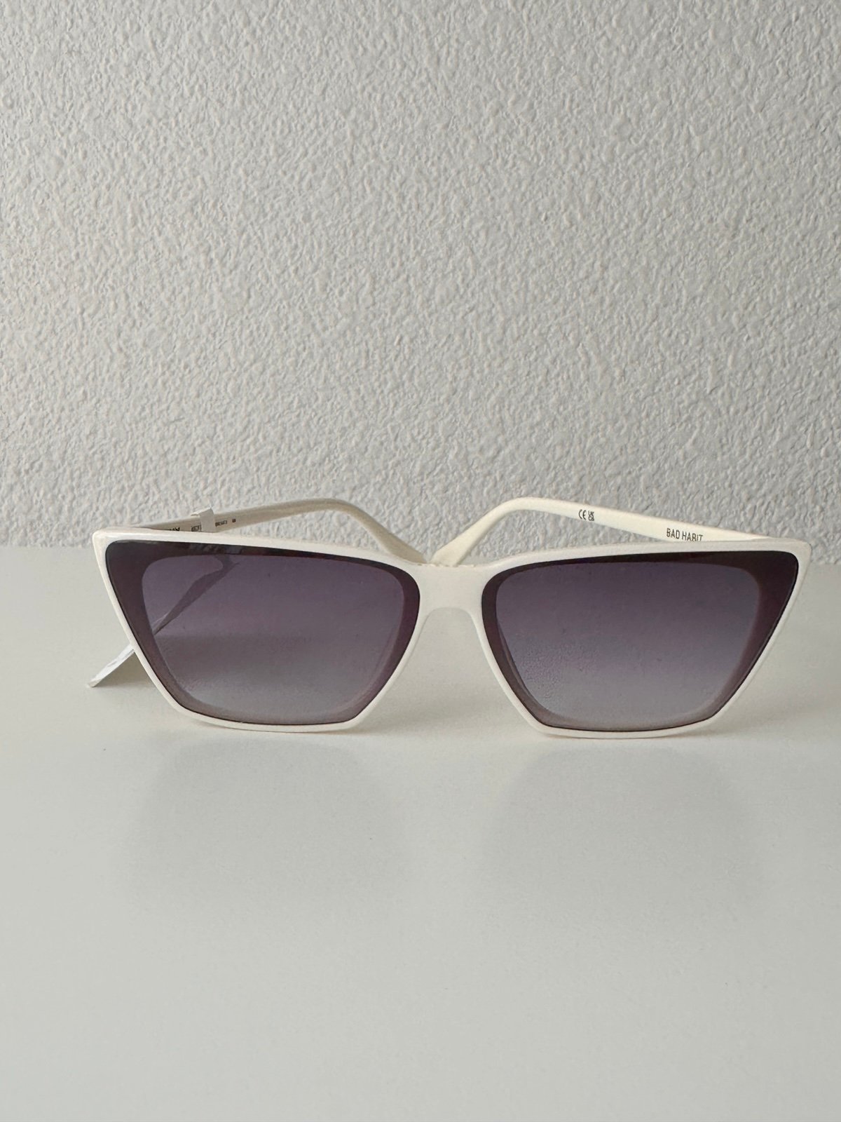 Quay “Bad Habit” cat eye sunglasses in Bone Frame / Smoke Lens