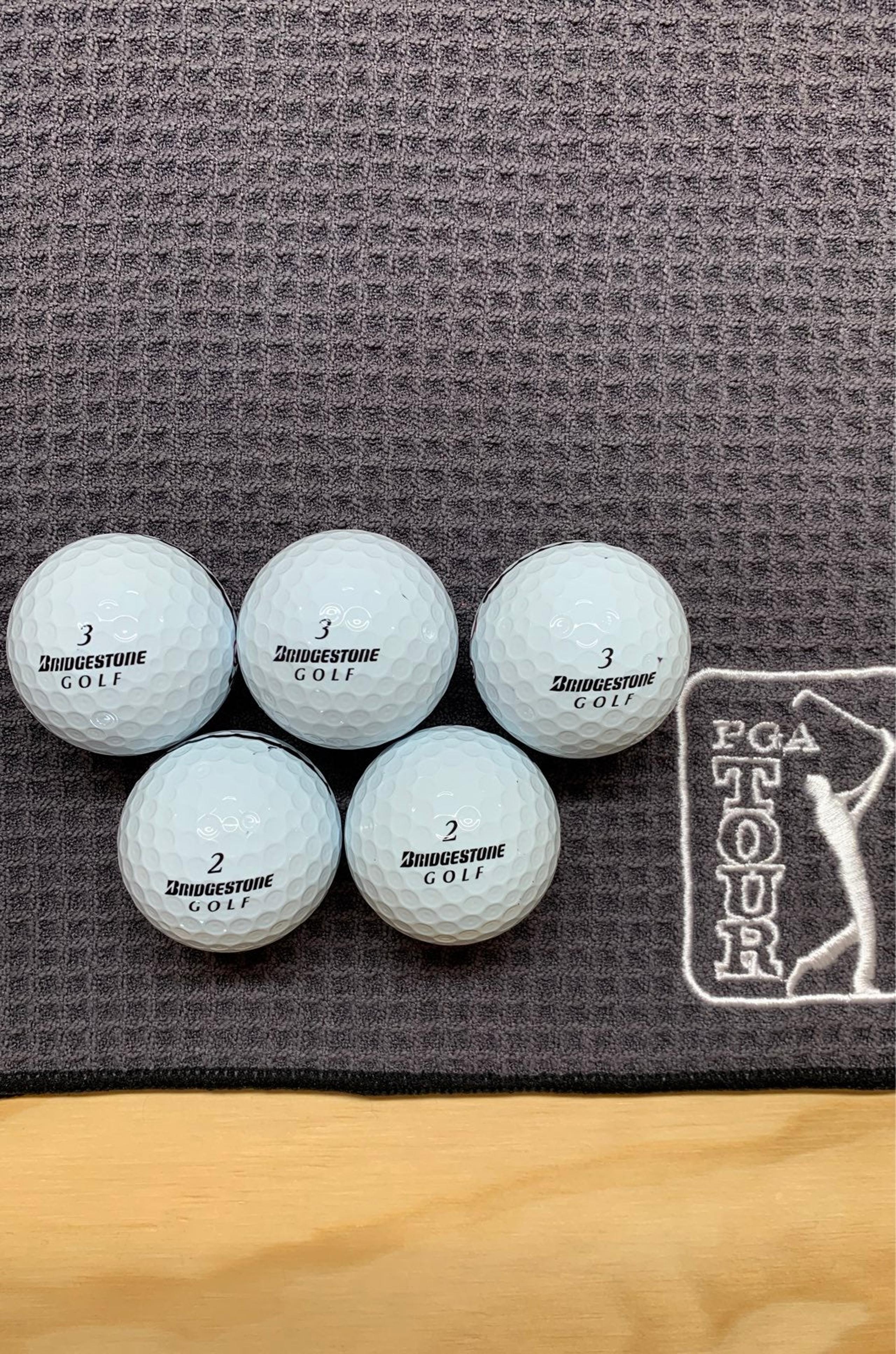 Bridgestone e5 Golf Balls Lot 3