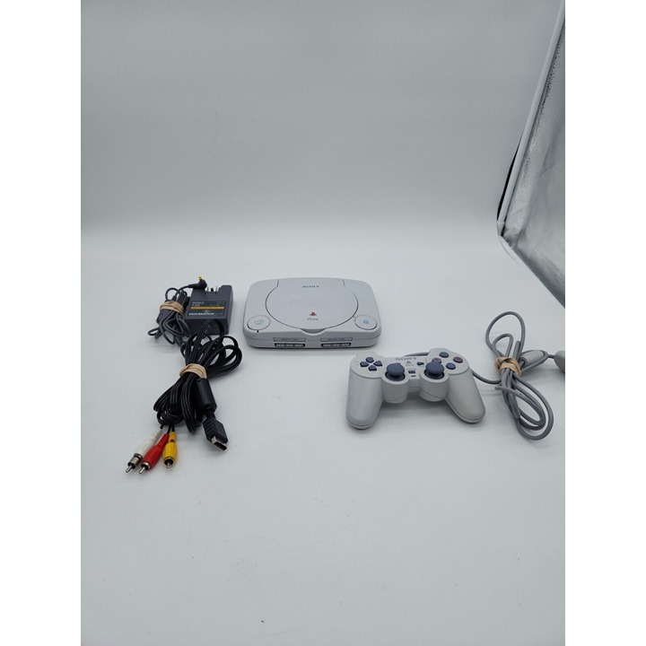 未使用品 欧州版 SONY PSone PlayStation one ソニー(SONY)|PS ONE/SCPH-100|HARDOFFオフモール（オフモ