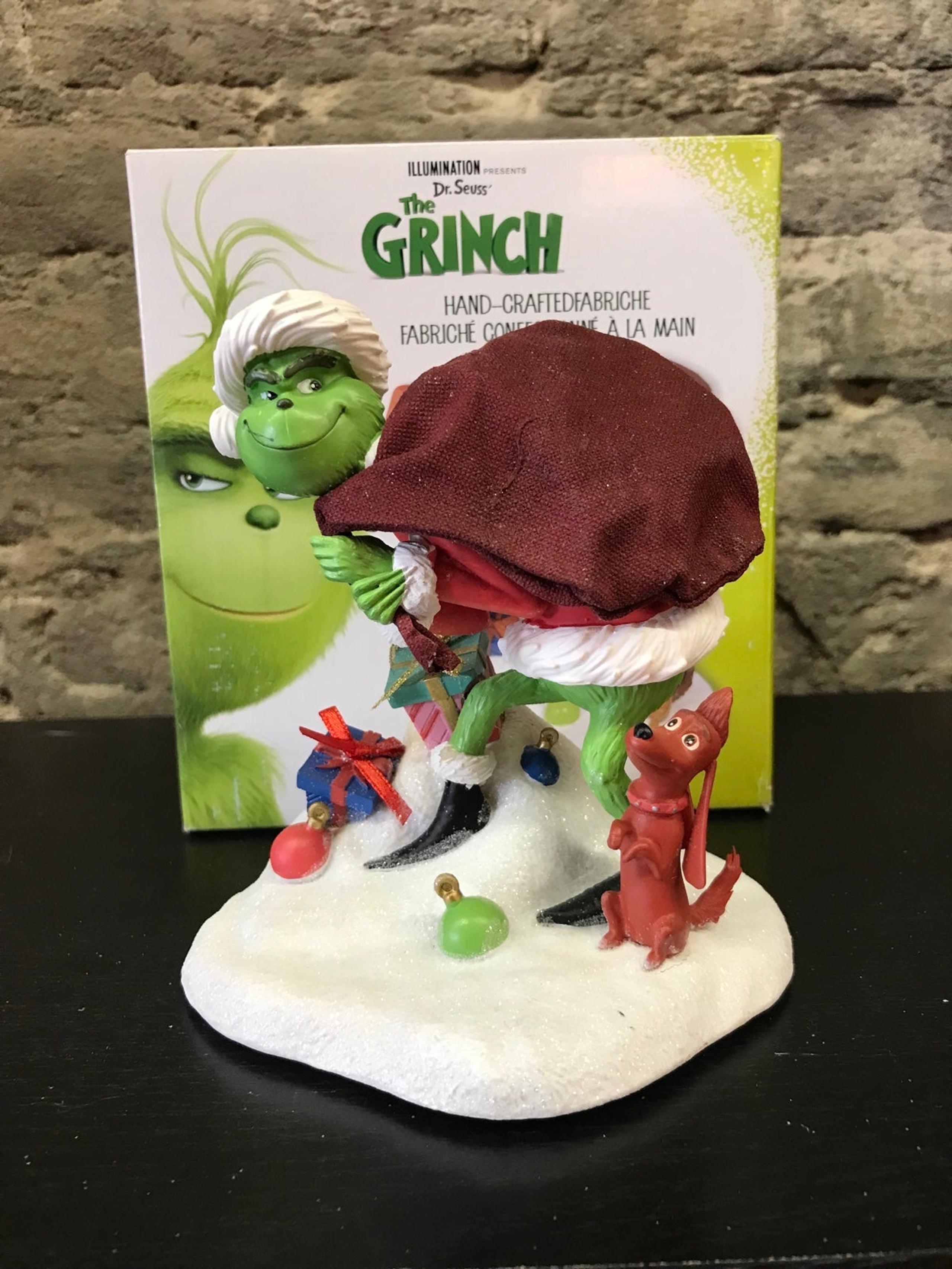 Christmas Grinch with Max Dr. Seuss Kurt S. Adler Fabriche Figurine