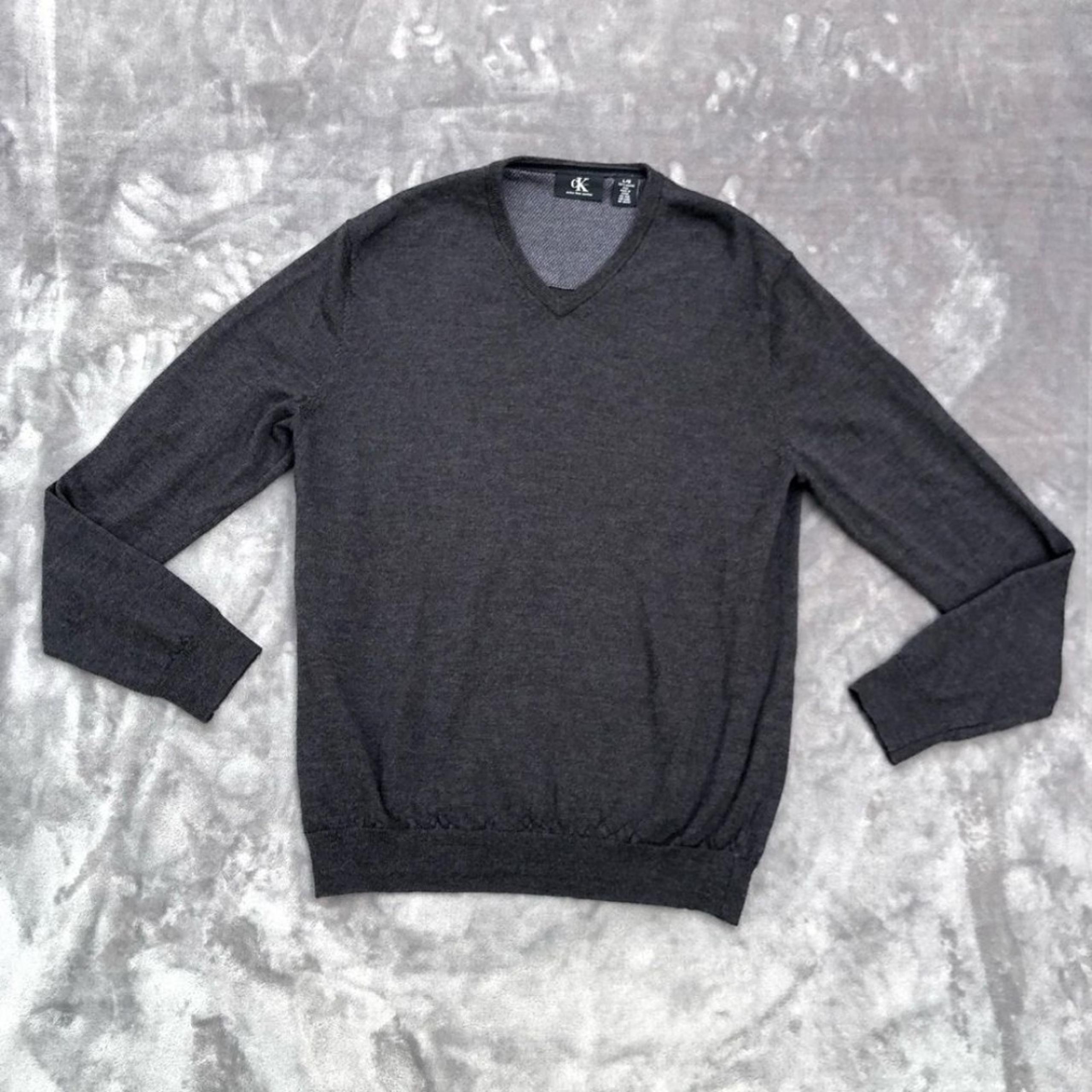 Calvin Klein Sweater Mens  Large Merino Wool Extra Fine Vneck Gray