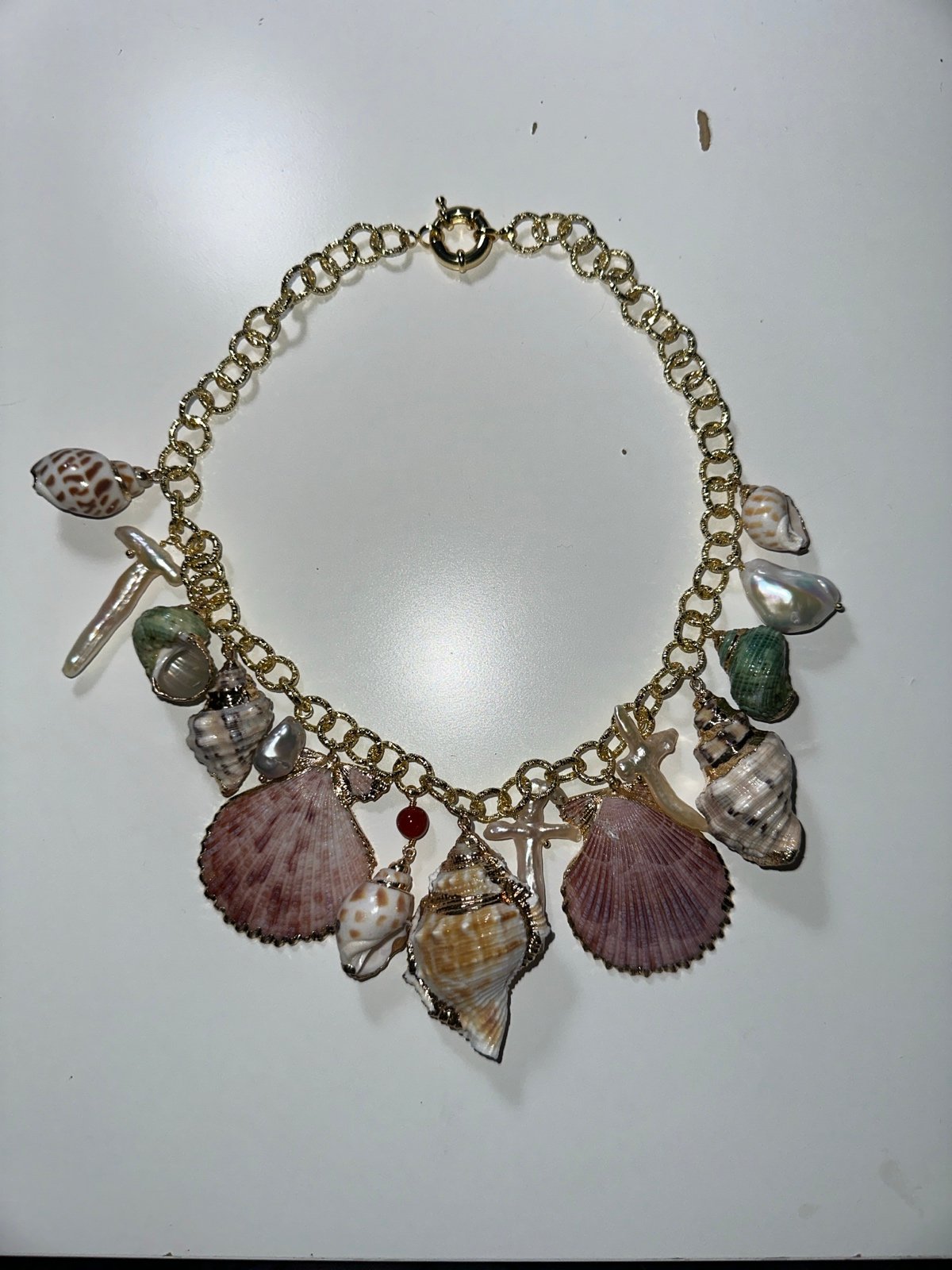 Seashells necklace