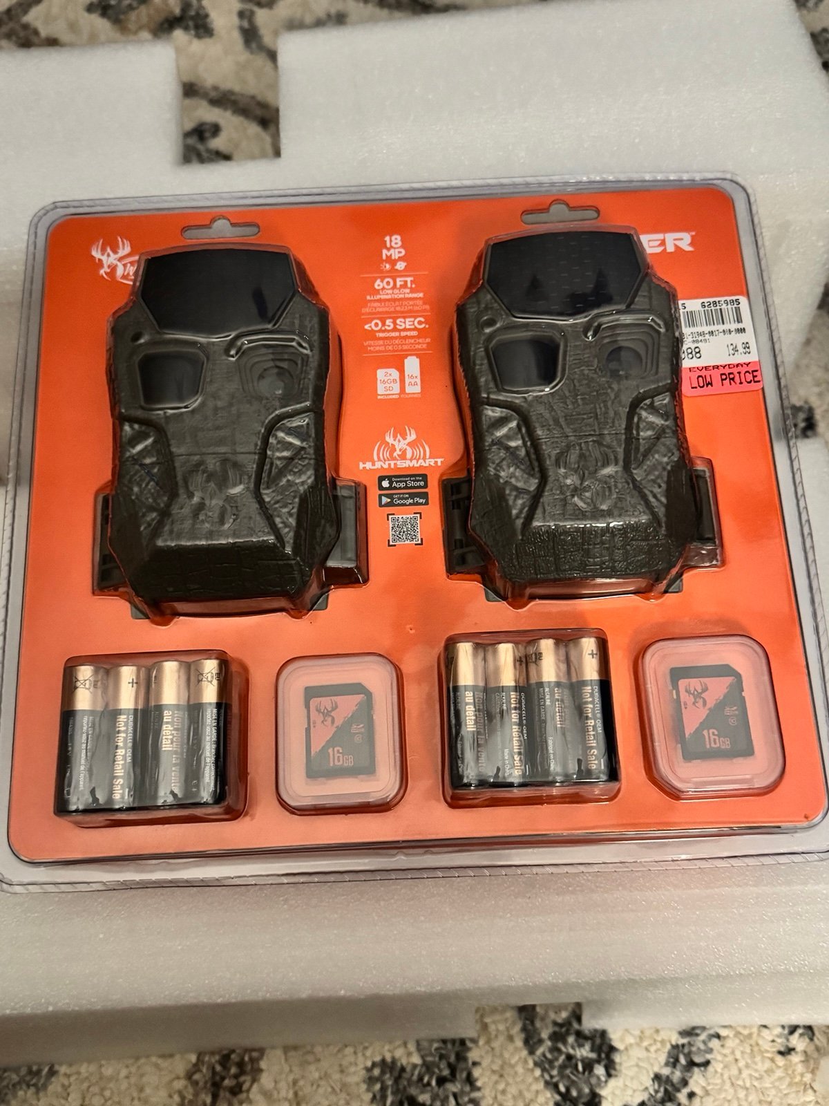 wildgame innovations 18mp trail camera system complete.