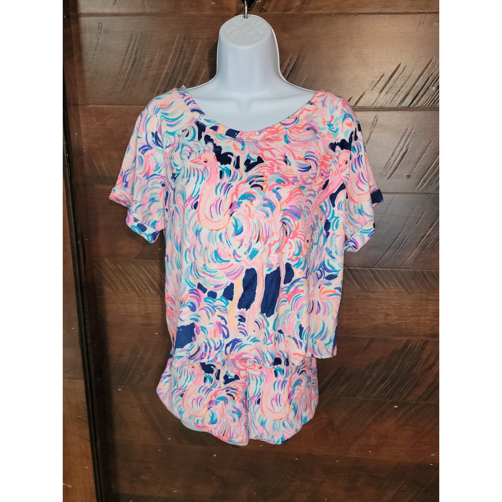 Lilly Pulitzer Medium Dossie 2 Pc Terry Set in Pelican Pink. EUC