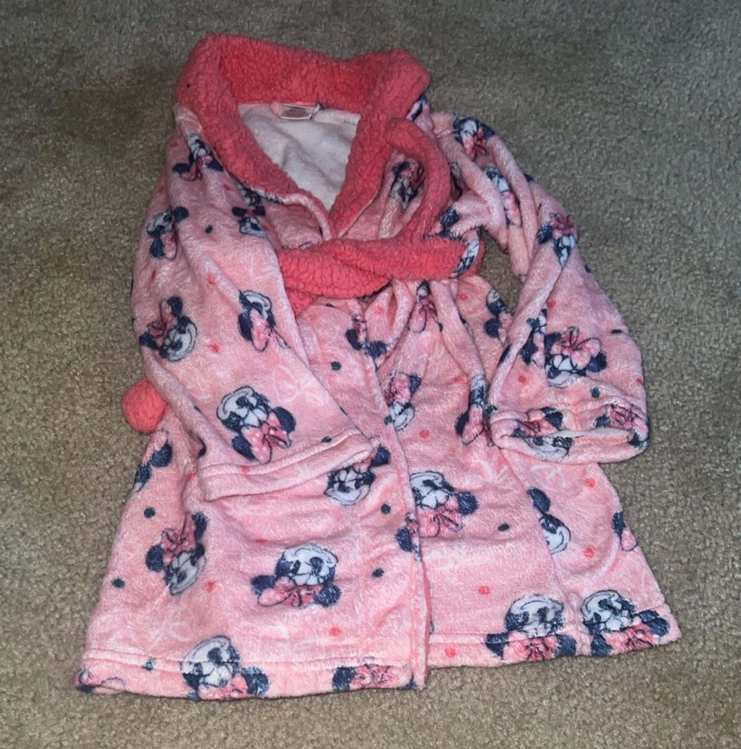 Minnie Mouse Robe