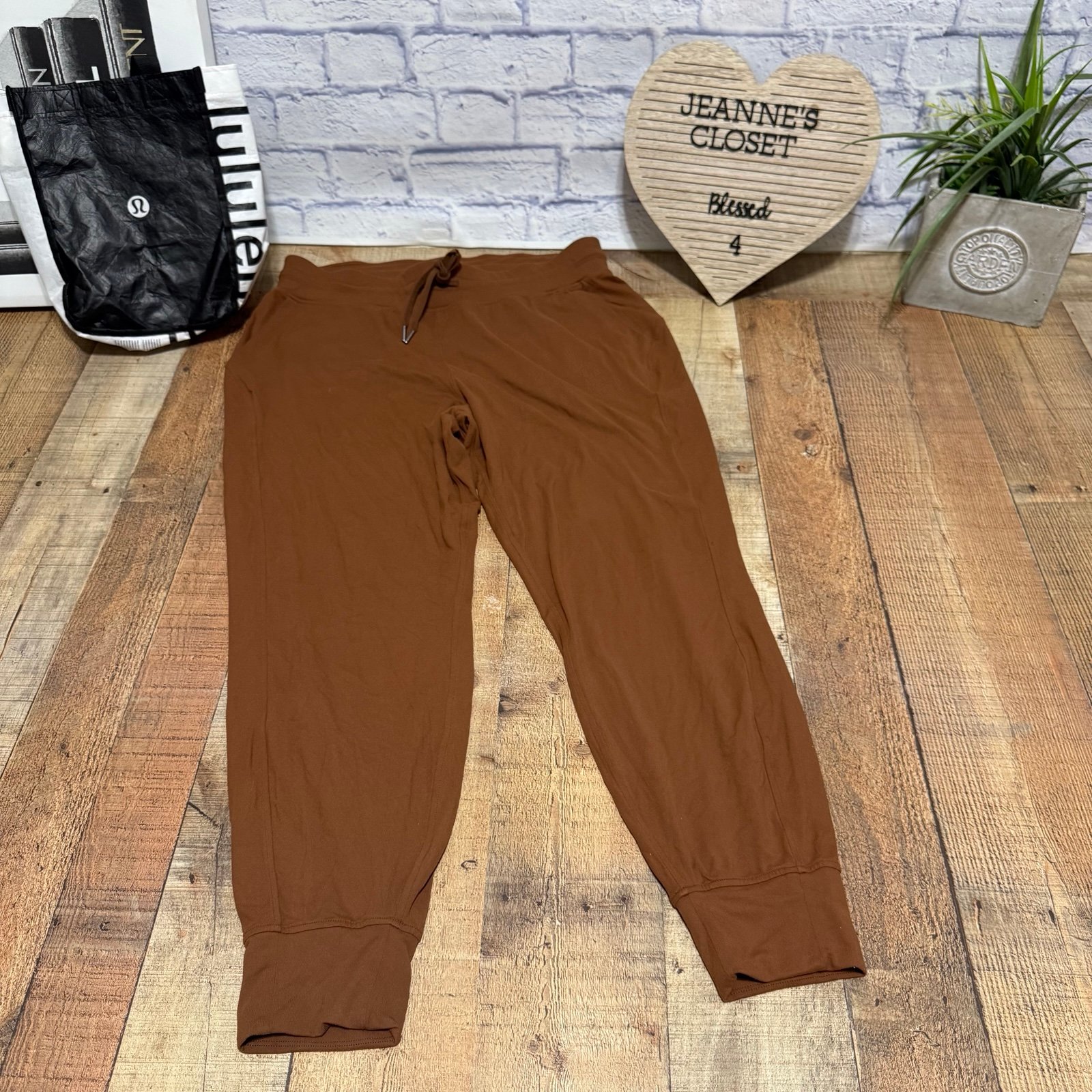Lululemon Ready to Rulu High-Rise Jogger Roasted Brown  Size 14