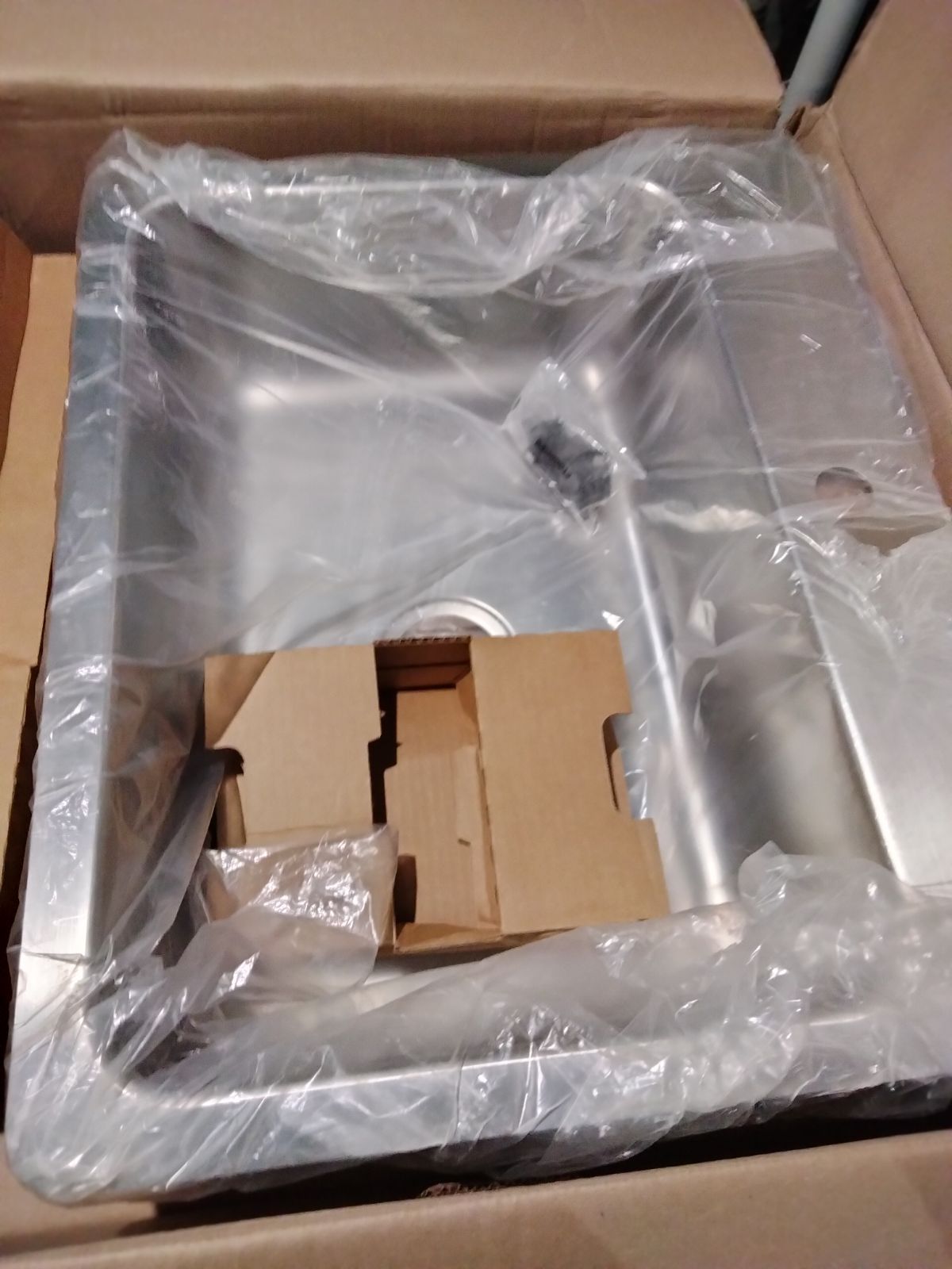 Kitchen sink stainless steel