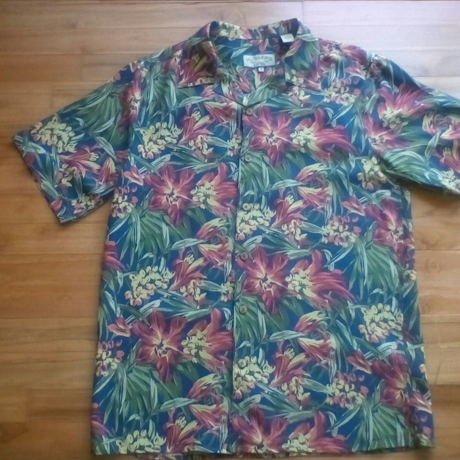 BRITISH WEST INDIES Shirt; 'LIKE-NEW'; NO TAGS; STUNNINGLY BEAUTIFUL ; Size: M