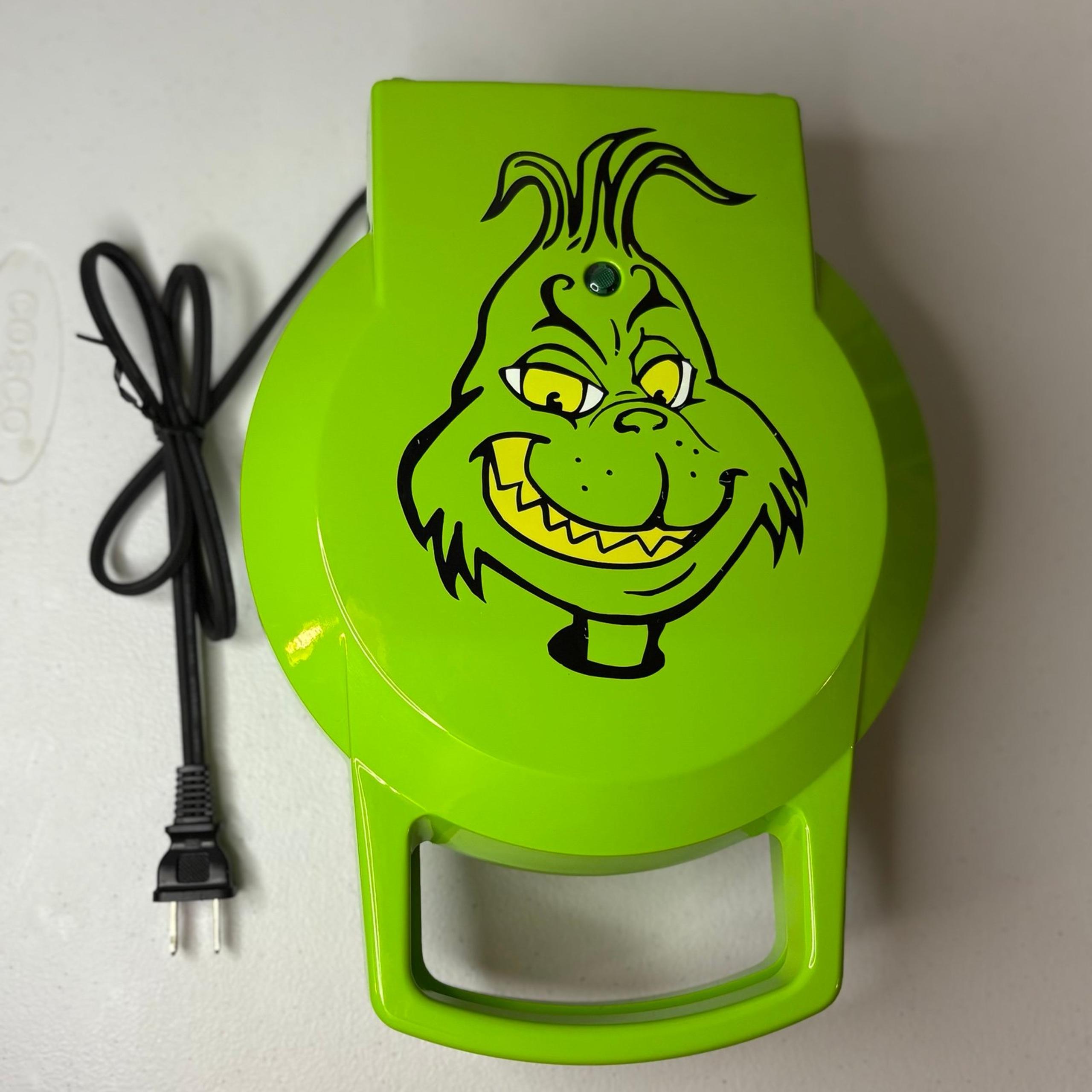 (TESTED)Vintage 2000 Whoville Waffle Maker 8'' Swirl How Grinch