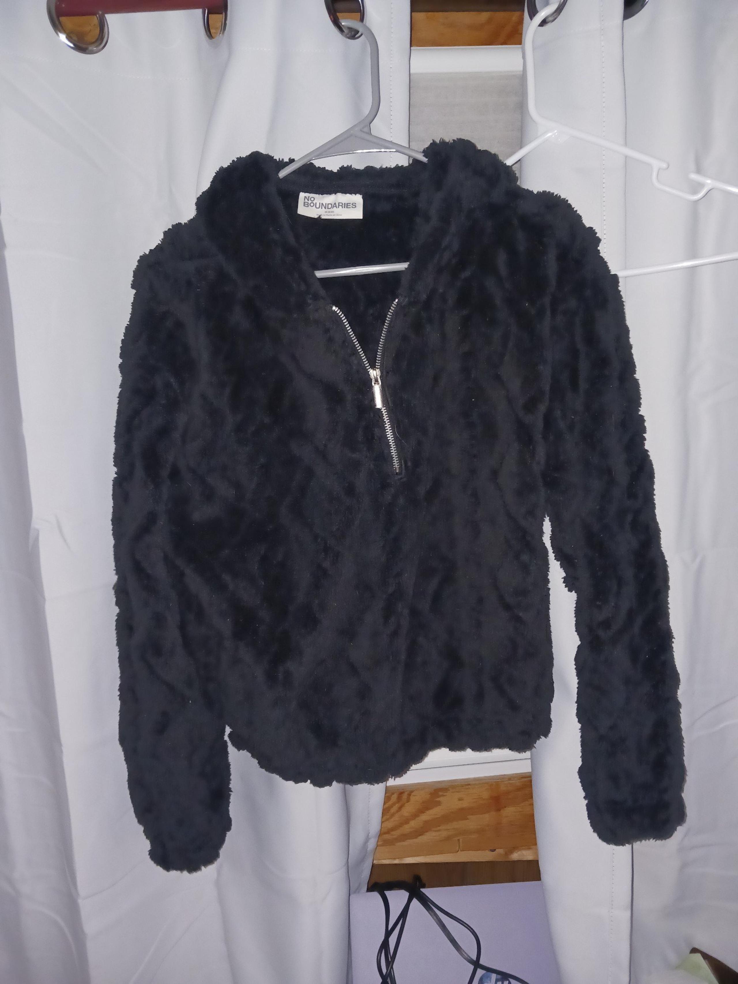 No boundries sherpa size medium