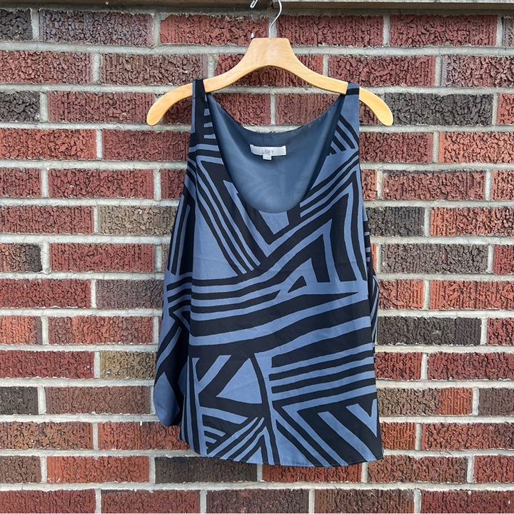 LOFT Gray and Black Abstract Line Geometric Chiffon Sleeveless Tank Top