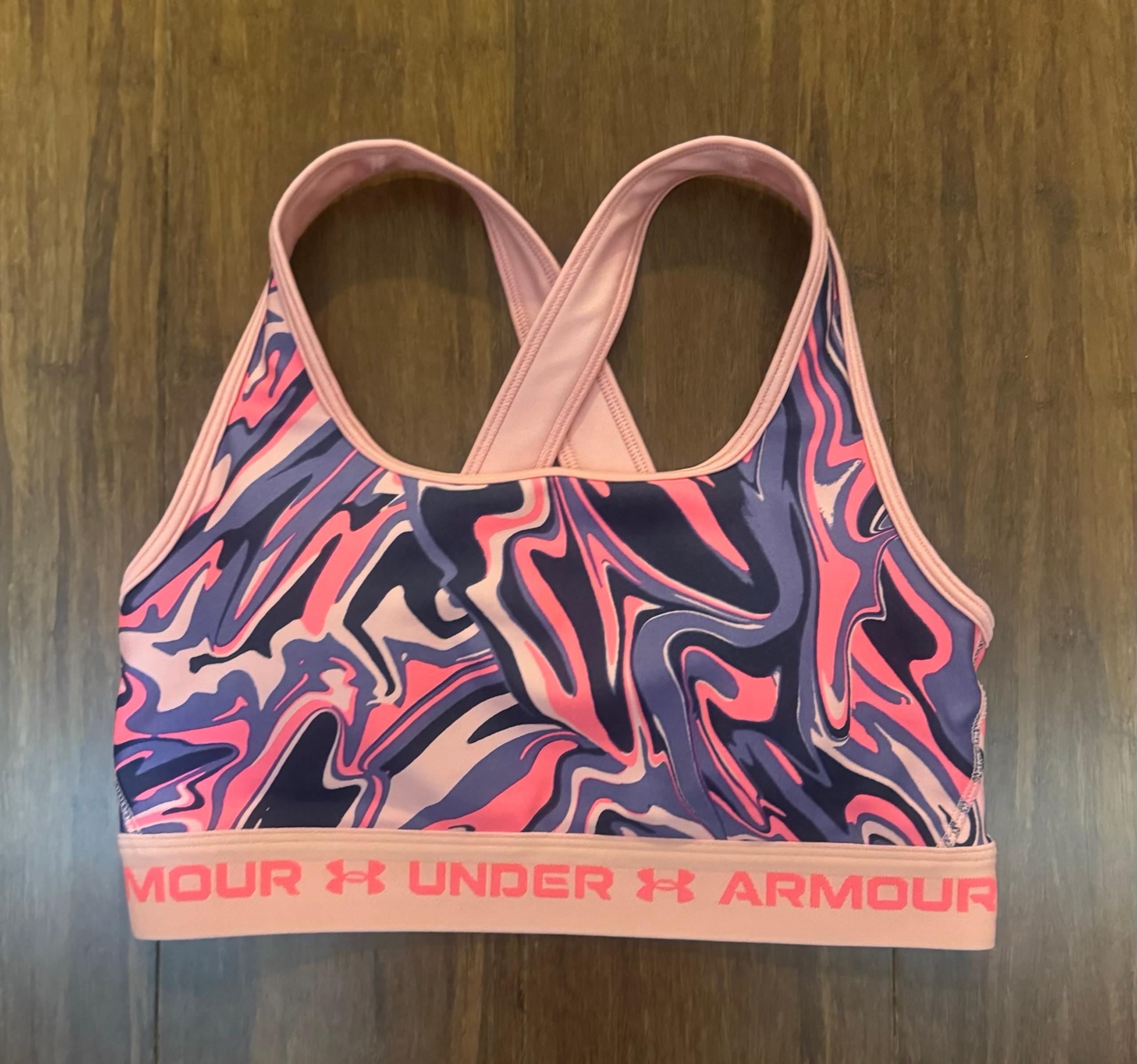 Under Armour Bra | Women’s size MED | cross back Mid print bra