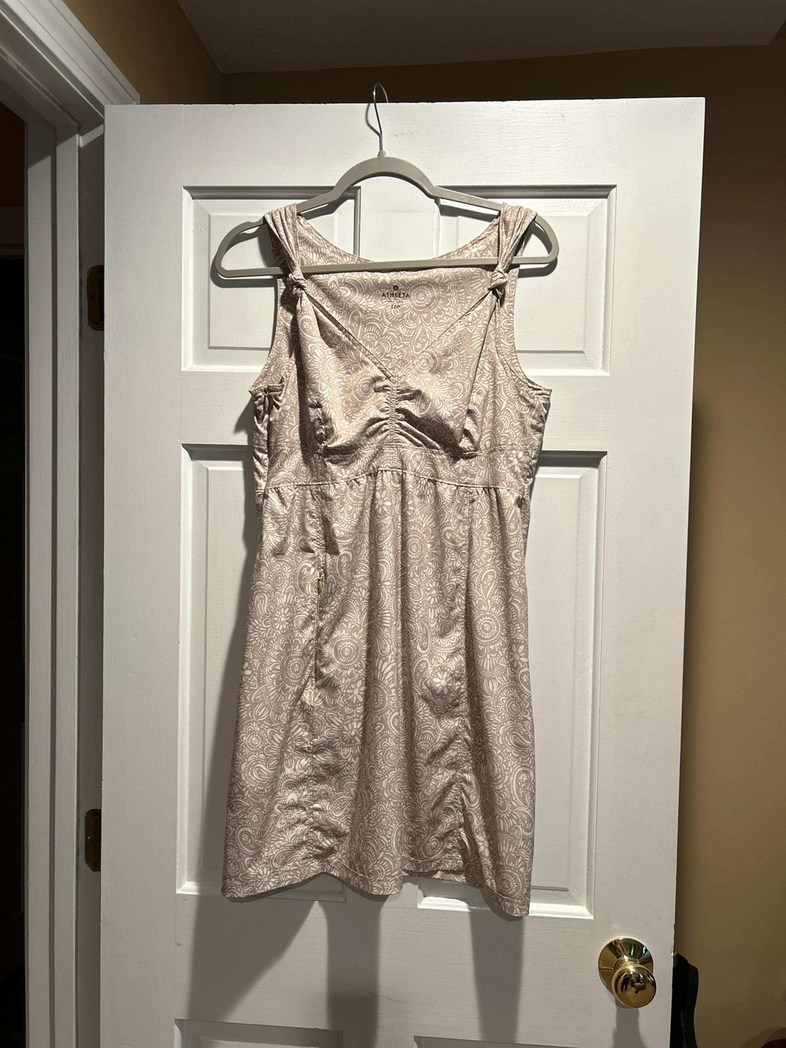 Athleta dress