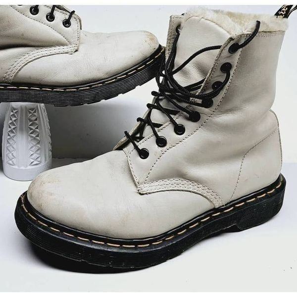 Winter Docs Women 9