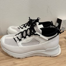 Canada Goose Women's Glacier Trail Sneakers - New - Size 8