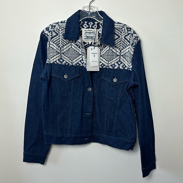 Levis Womens French Fringe Trucker Jacket Small Western Rodeo Blue Denim NEW