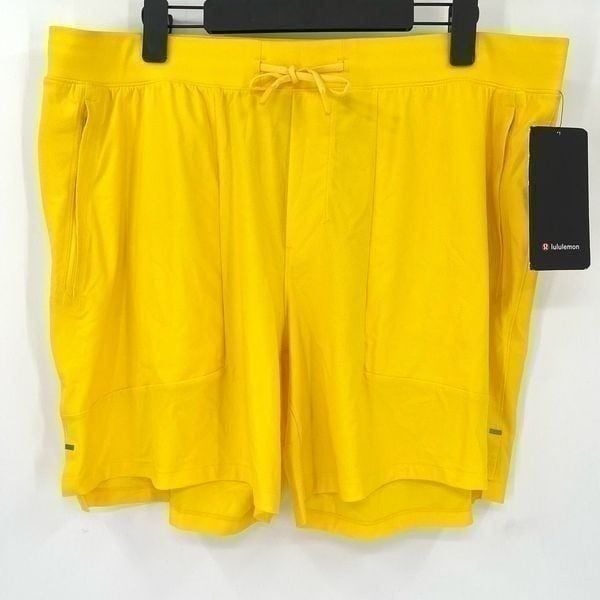 Lululemon To Train Shorts 7 Linerless Utility Yellow Men XXL M7BBIS NWT Wicking