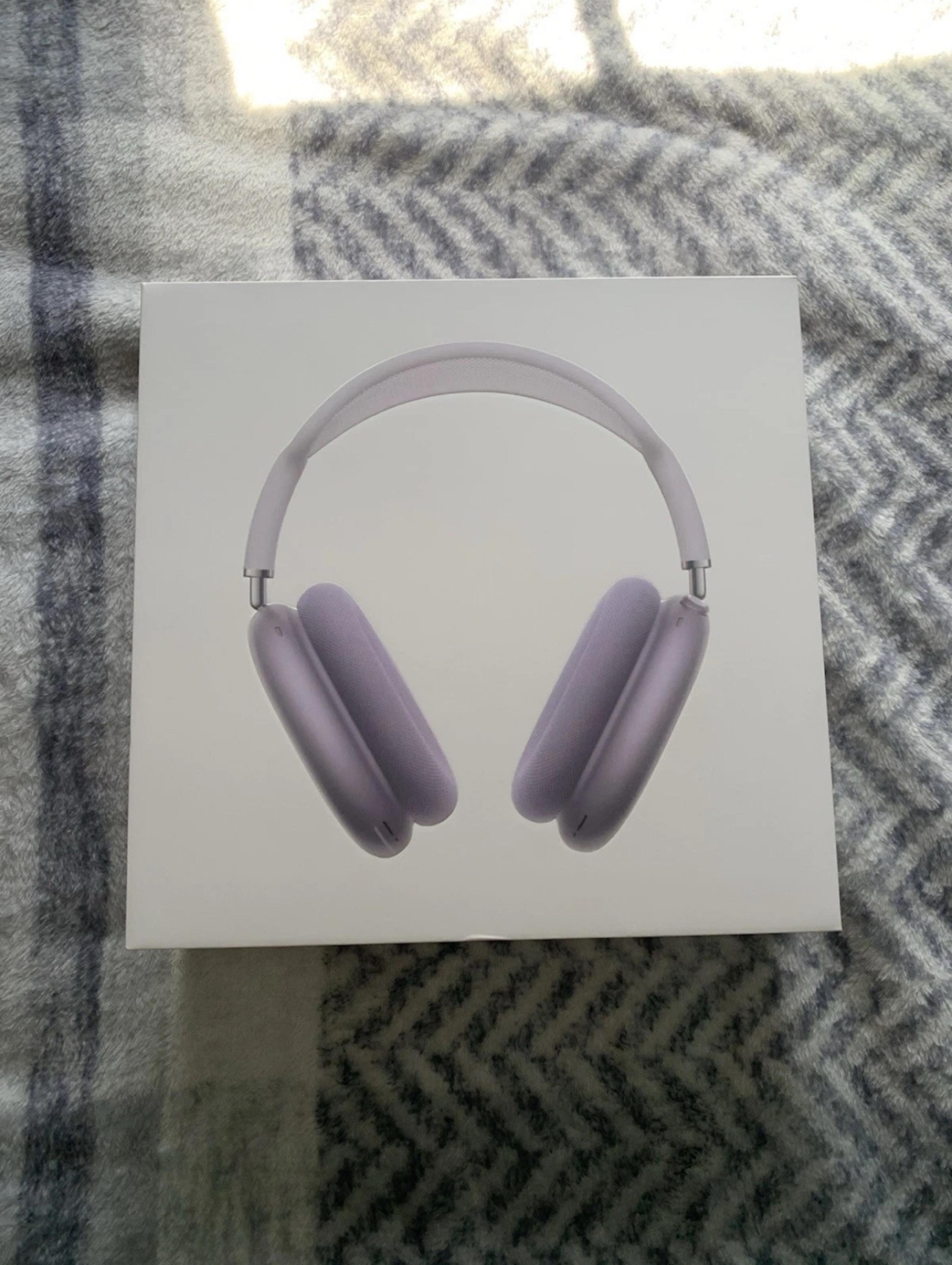 AirPod Pro Max Purple brand new sealed