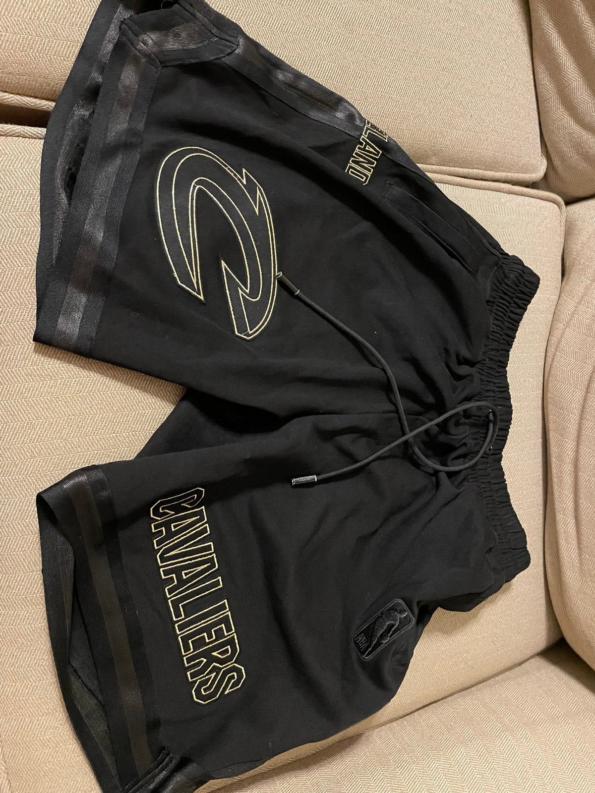 Pro standard shorts size XXL NWOT Cleveland cavaliers