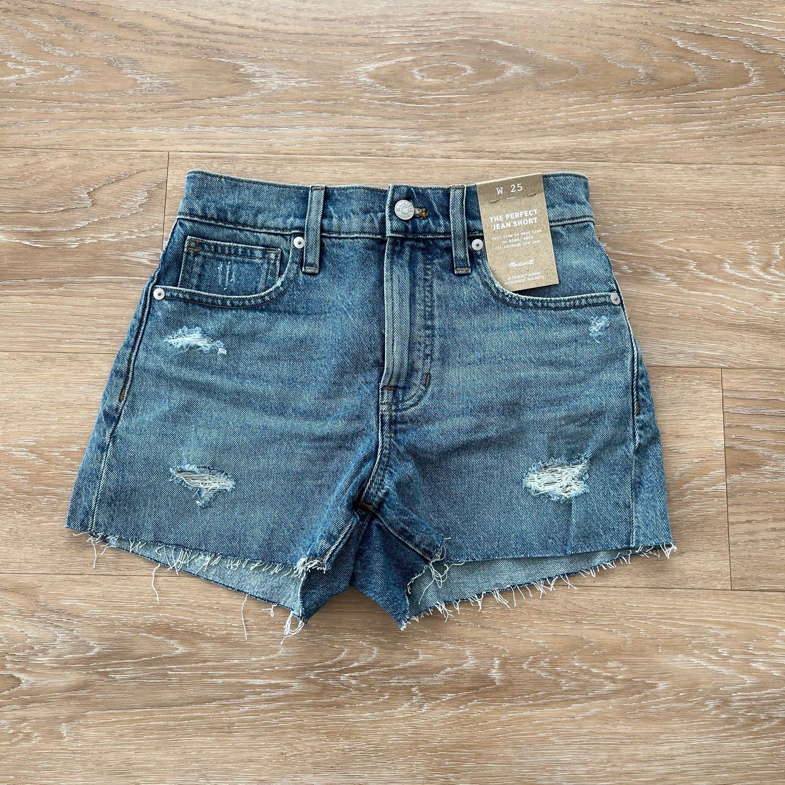 NWT Madewell cutoff jean shorts