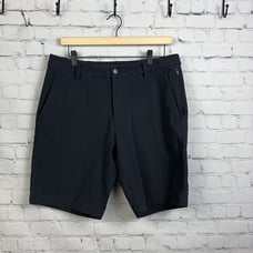 LULULEMON Commission Classic Fit Short 9 VersaTwill size 32