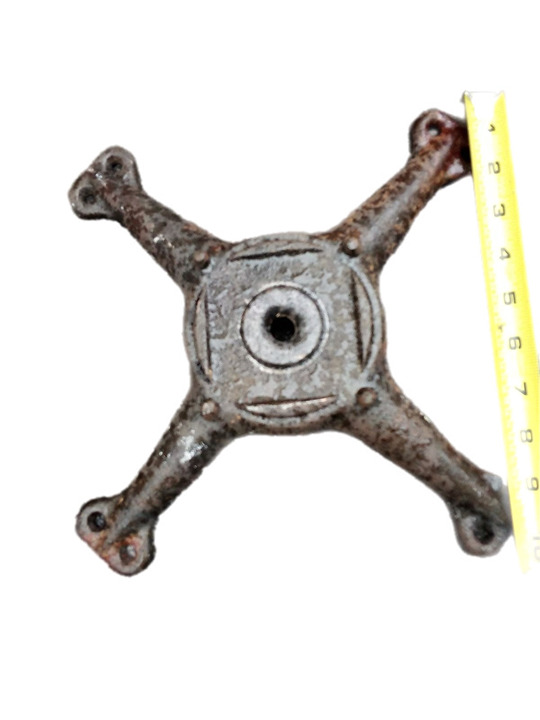 Vintage Collectible Cast Iron Spider Chair Table Base ~ 10 Inches