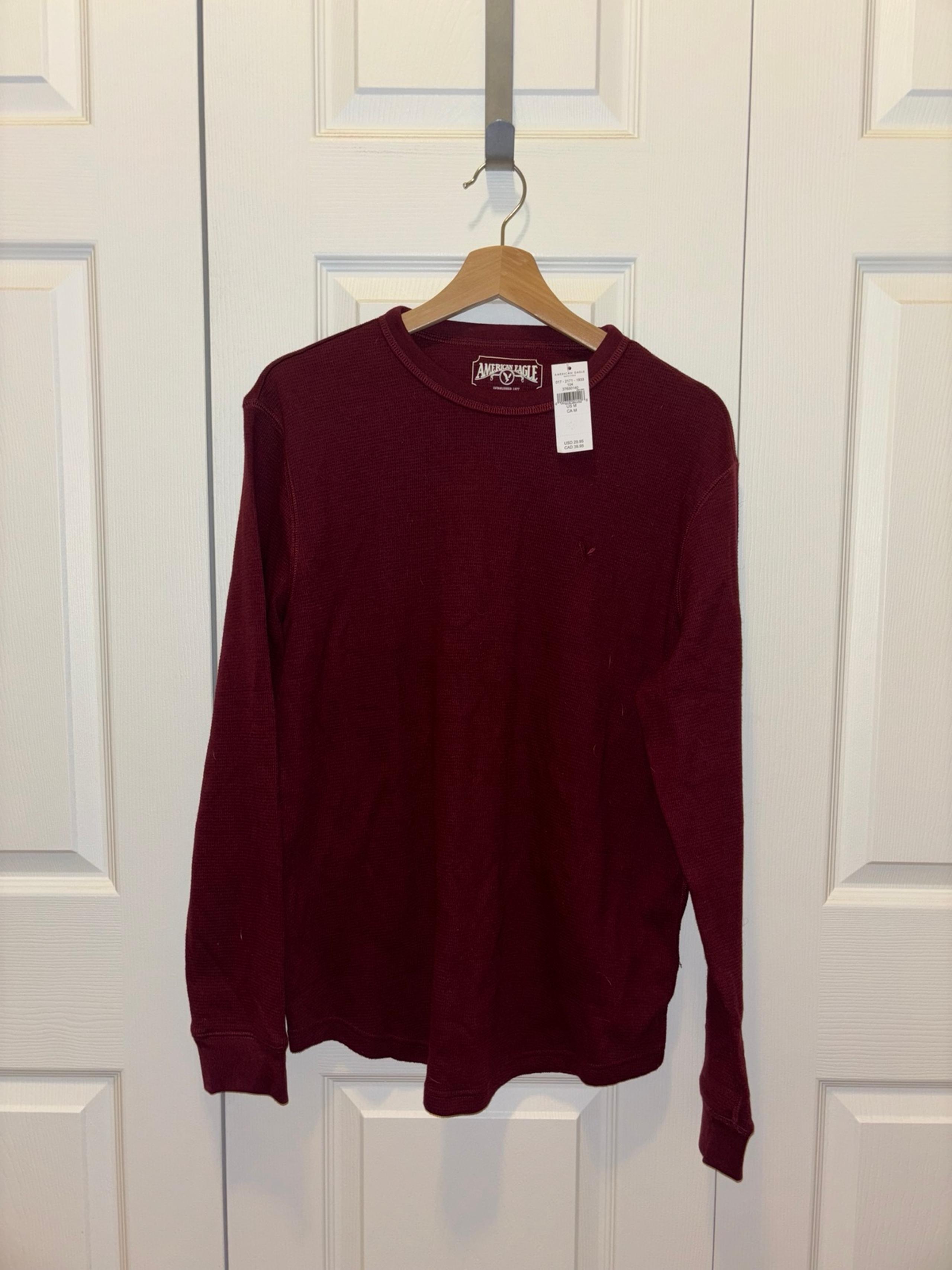 American Eagle Men’s Size M Burgundy Red Henley Long Sleeve Shirt
