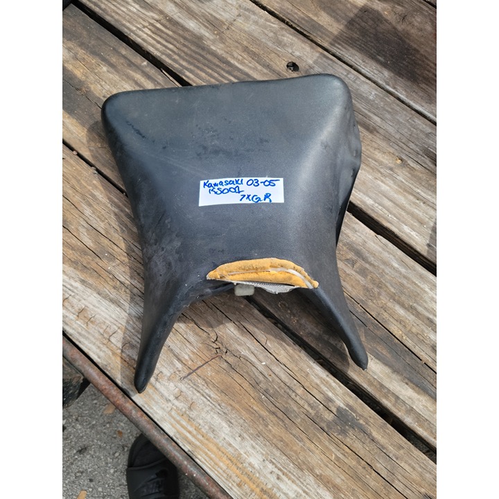 03 04 Kawasaki Ninja ZX6R ZX 636 Front Driver Solo Rider Seat Pillion ZX-6 ZX-6R