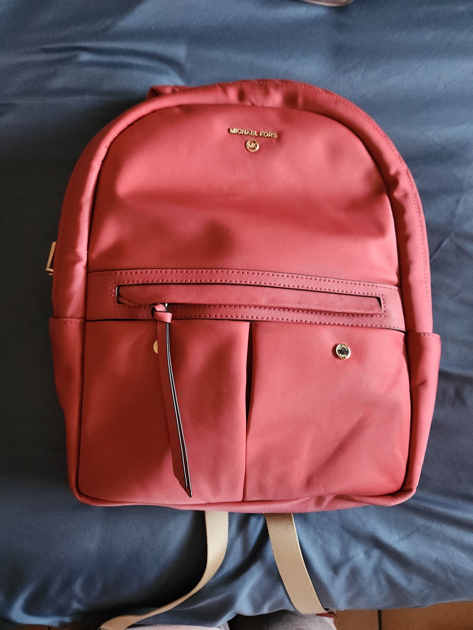 Miachel kors backpack