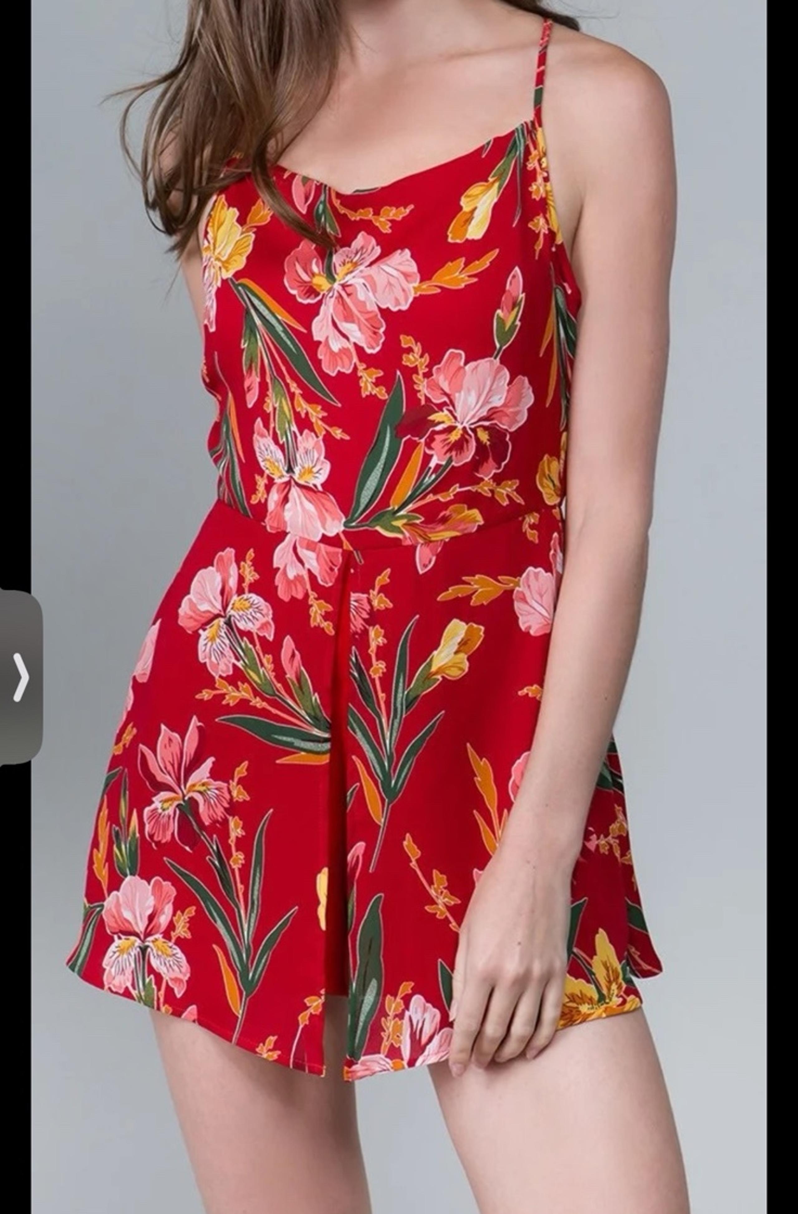 Women red floral romper