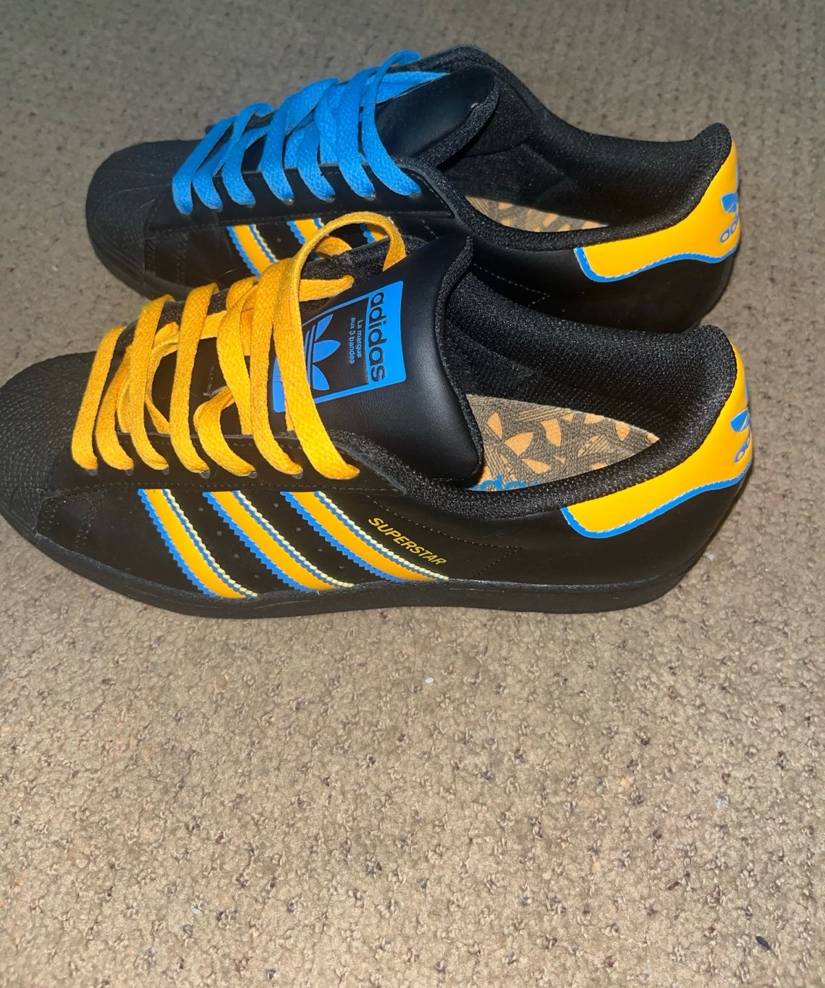 Adidas Superstar J