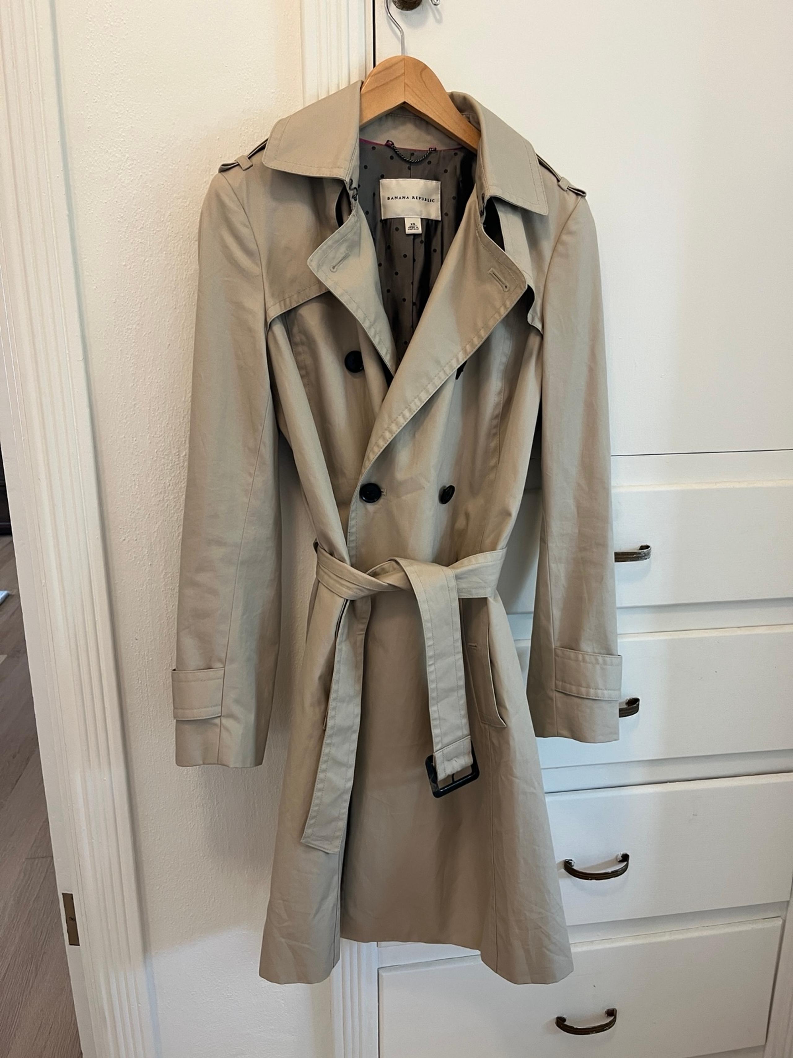 Banana Republic Beige Cotton Trench Coat XS