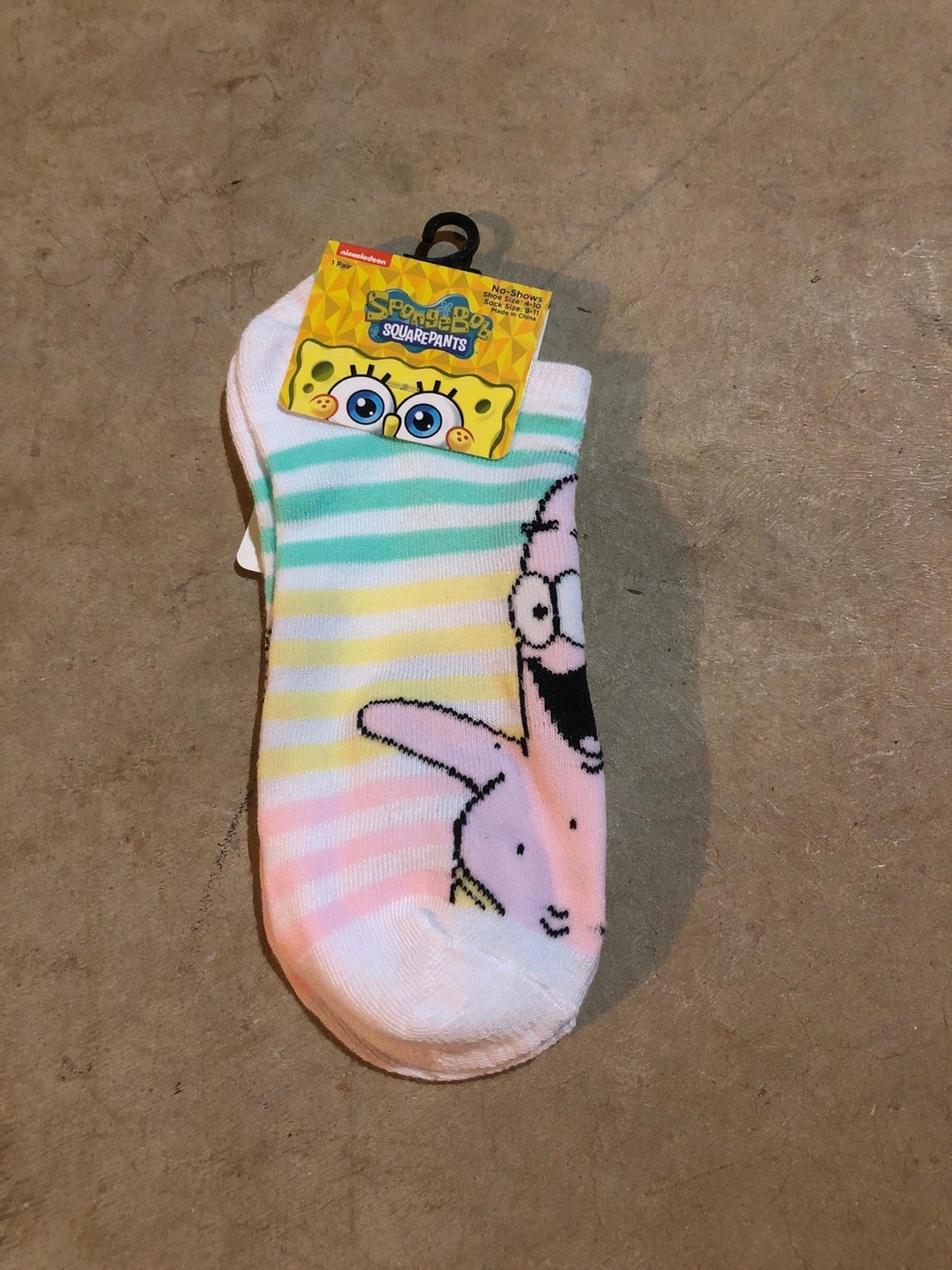 Spongebob SquarePants Women’s Patrick Rainbow No Show Socks