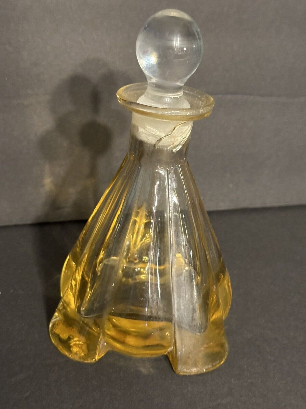 MCM Vintage Collezione Crystal Glass Line Italy Yellow Perfume Bottle & Stopper