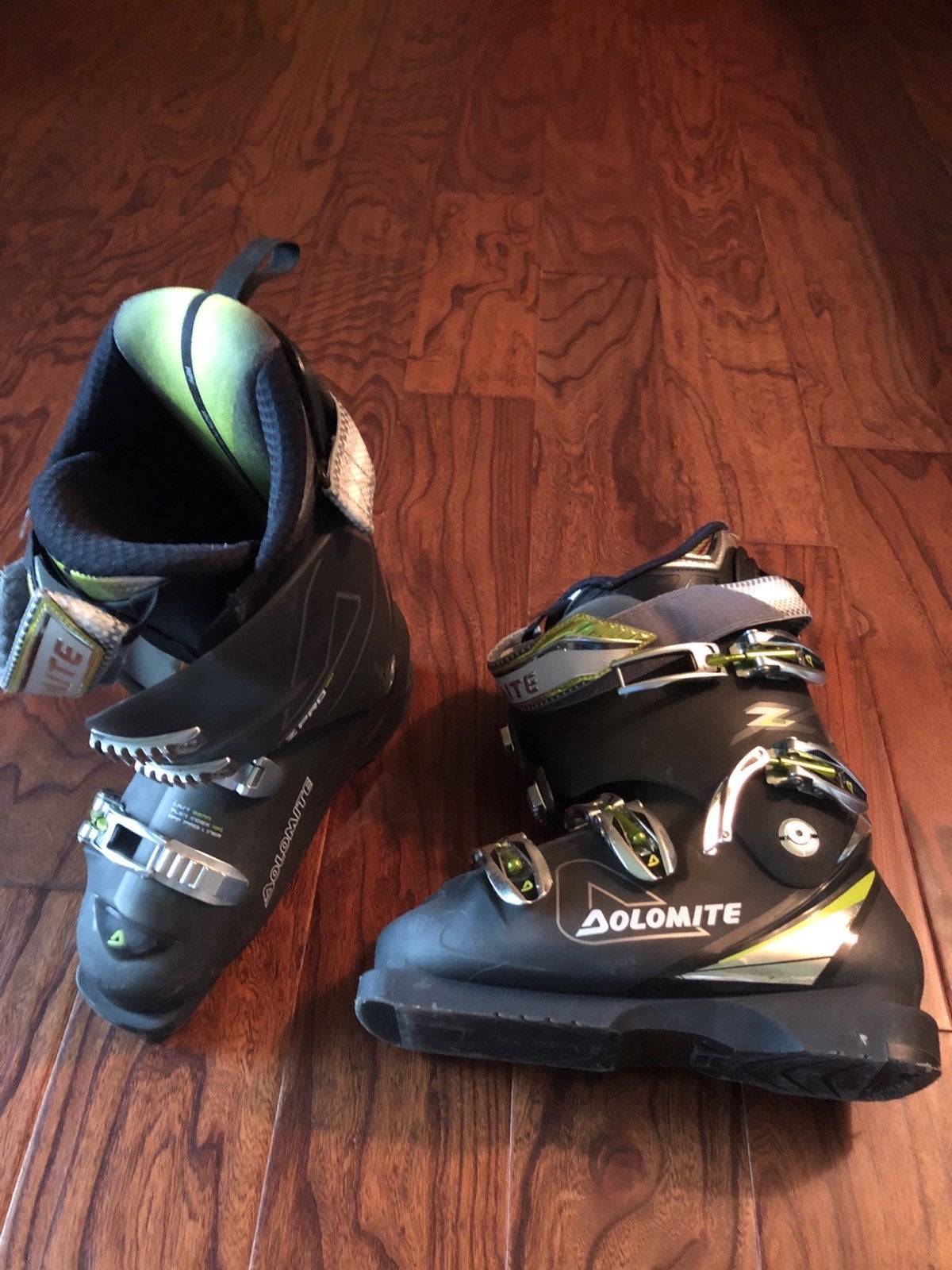 Dolomite PRO Z130 Downhill Ski Boots