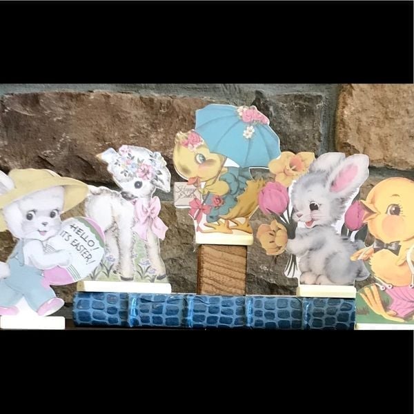 SPRINGTIME Decor EASTER Place Card Holders