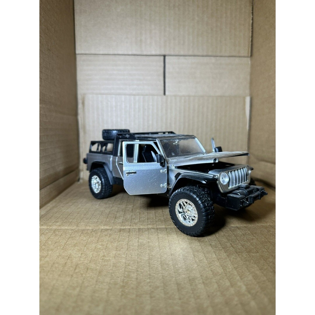 2020 Jeep Gladiator Pickup Truck Silver With Black Top “Fast & Furious” Series