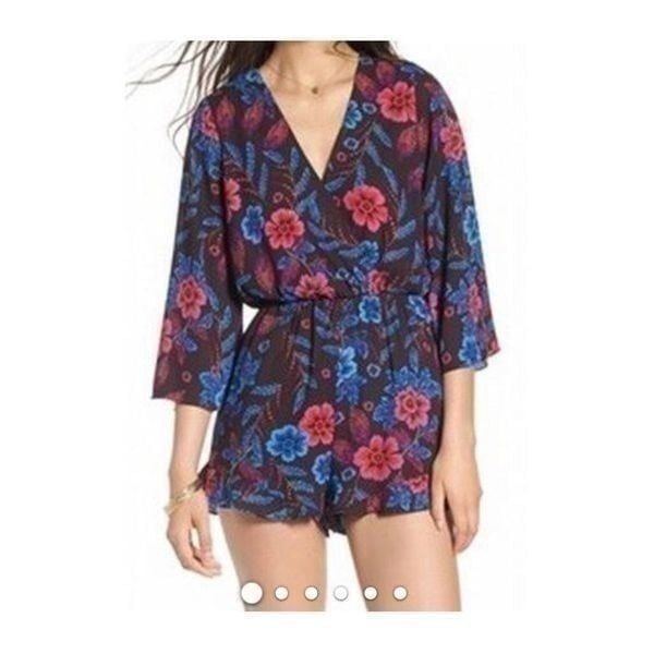 Everly Long Sleeve Floral Romper NWOT L