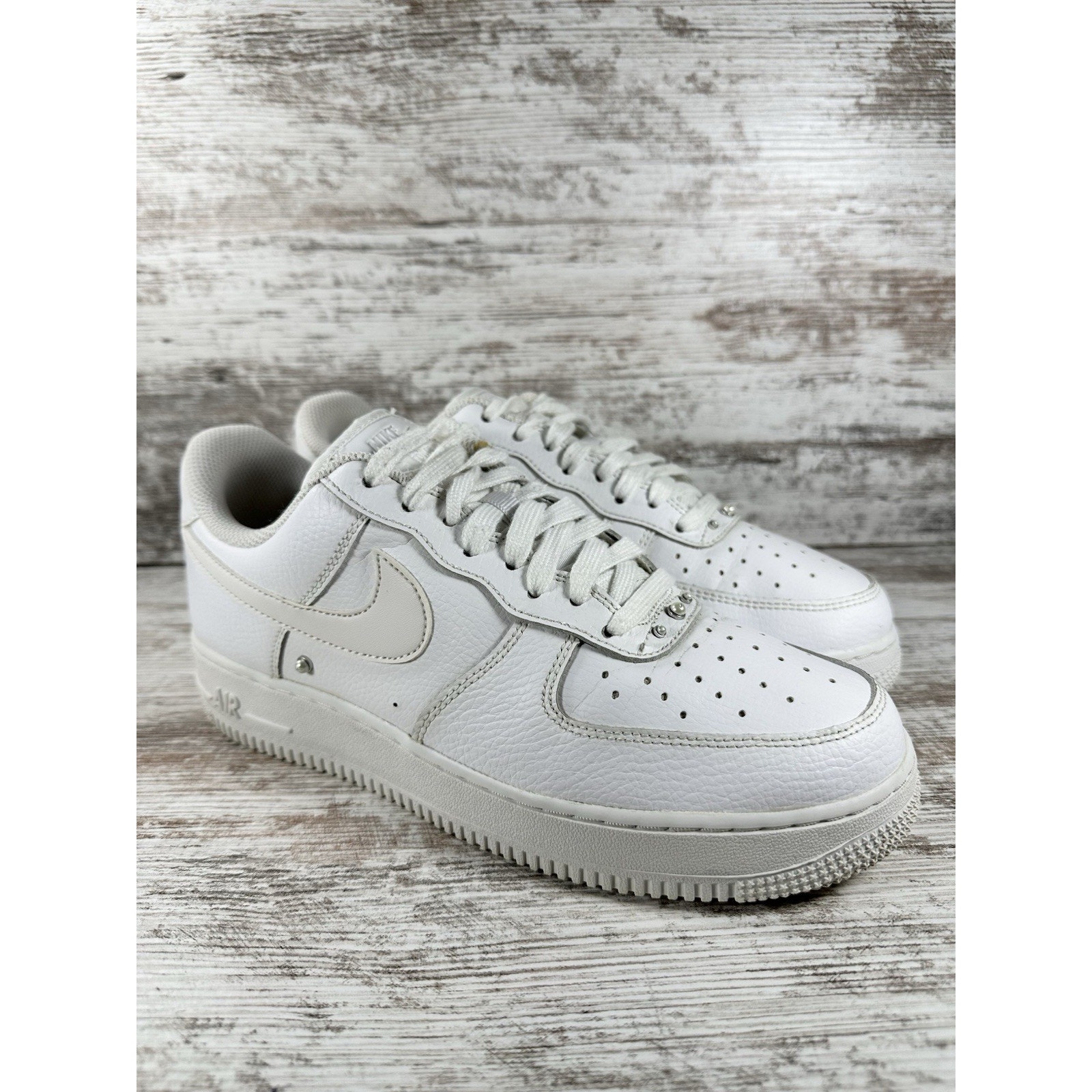 Women's Nike Air Force 1 07' SE 'Pearl' White Leather Sneakers Sz 9 Athletic
