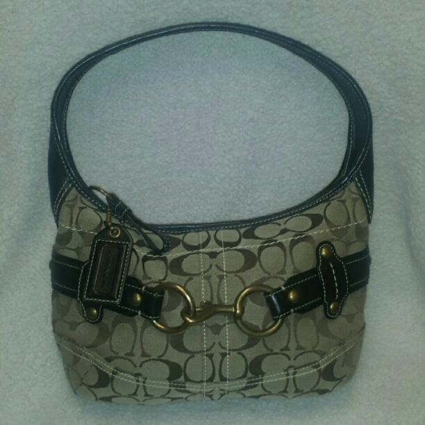 Authentic Coach Handbag *New*