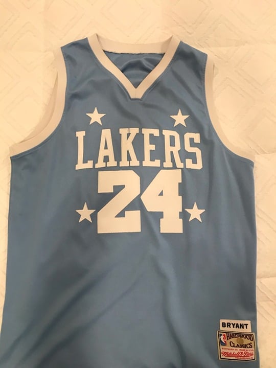 Retro Blue Kobe Lakers Jersey XL Mitchell and Ness Hardwood Classics