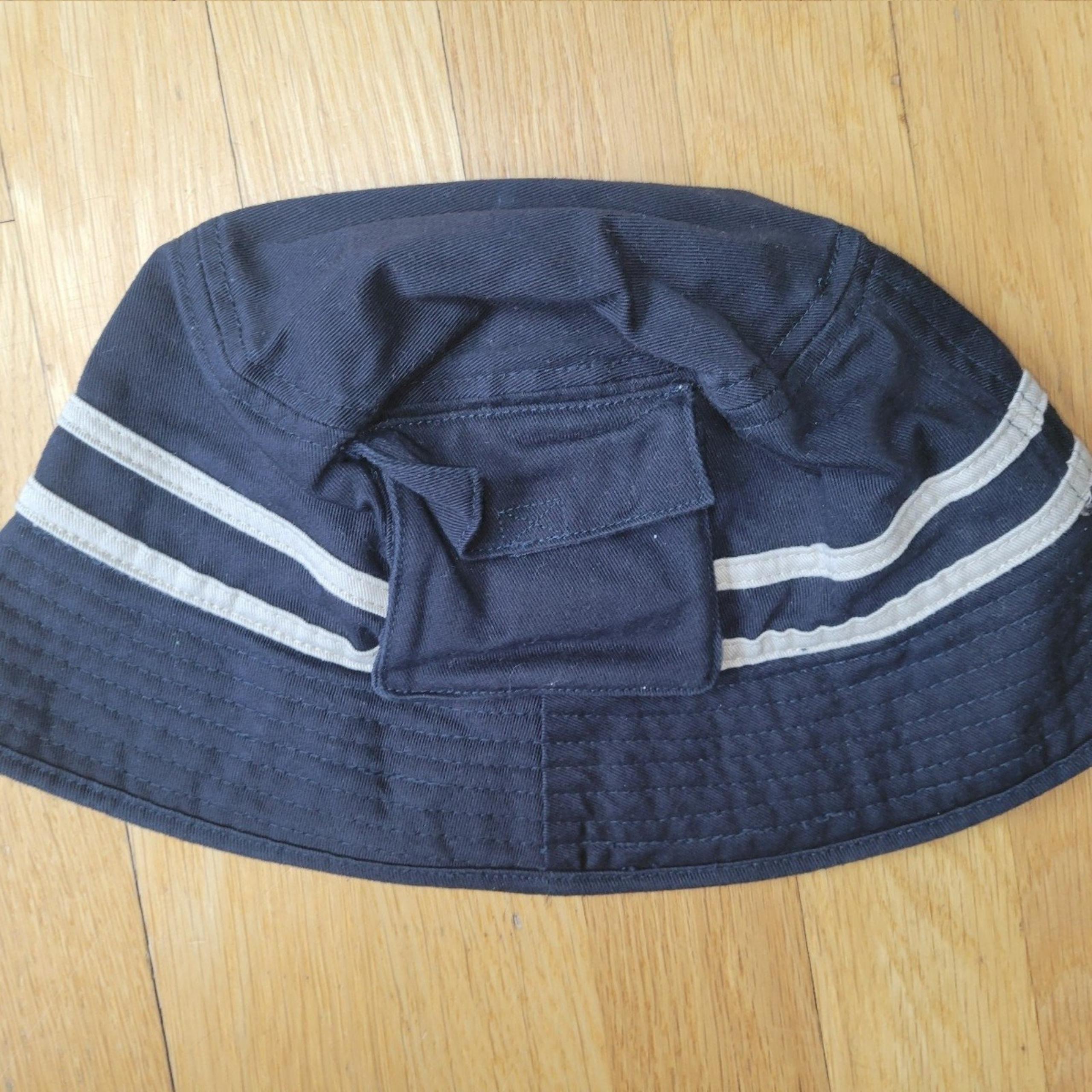 EUC Boy's GAP Beach Hat (L/XL)