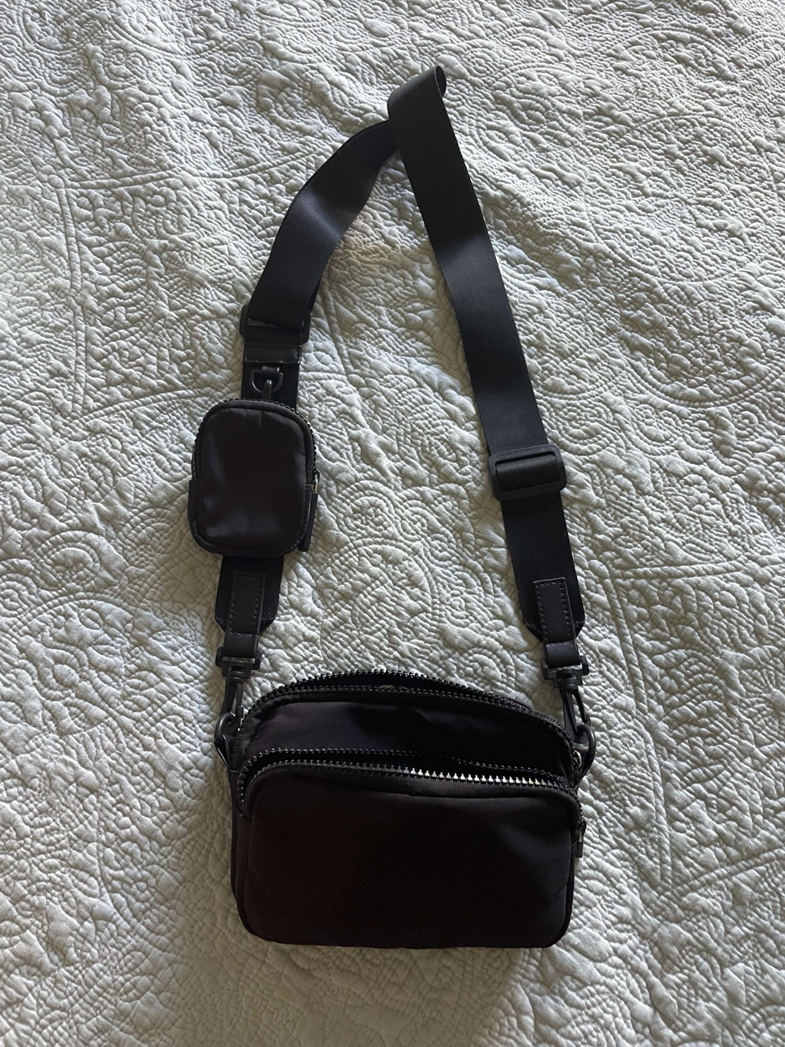 American Eagle Outfitters Crossbody Bag