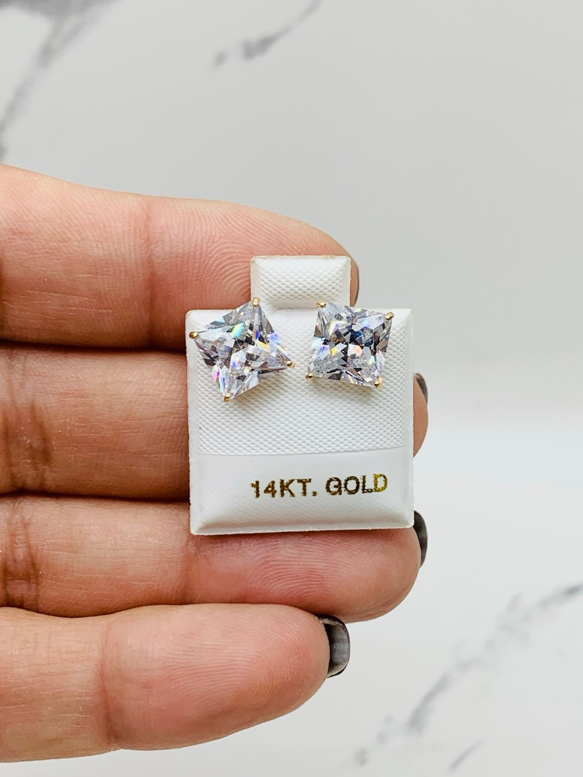 14k gold earrings square ✨ 8mm - Men earrings or women earrings
