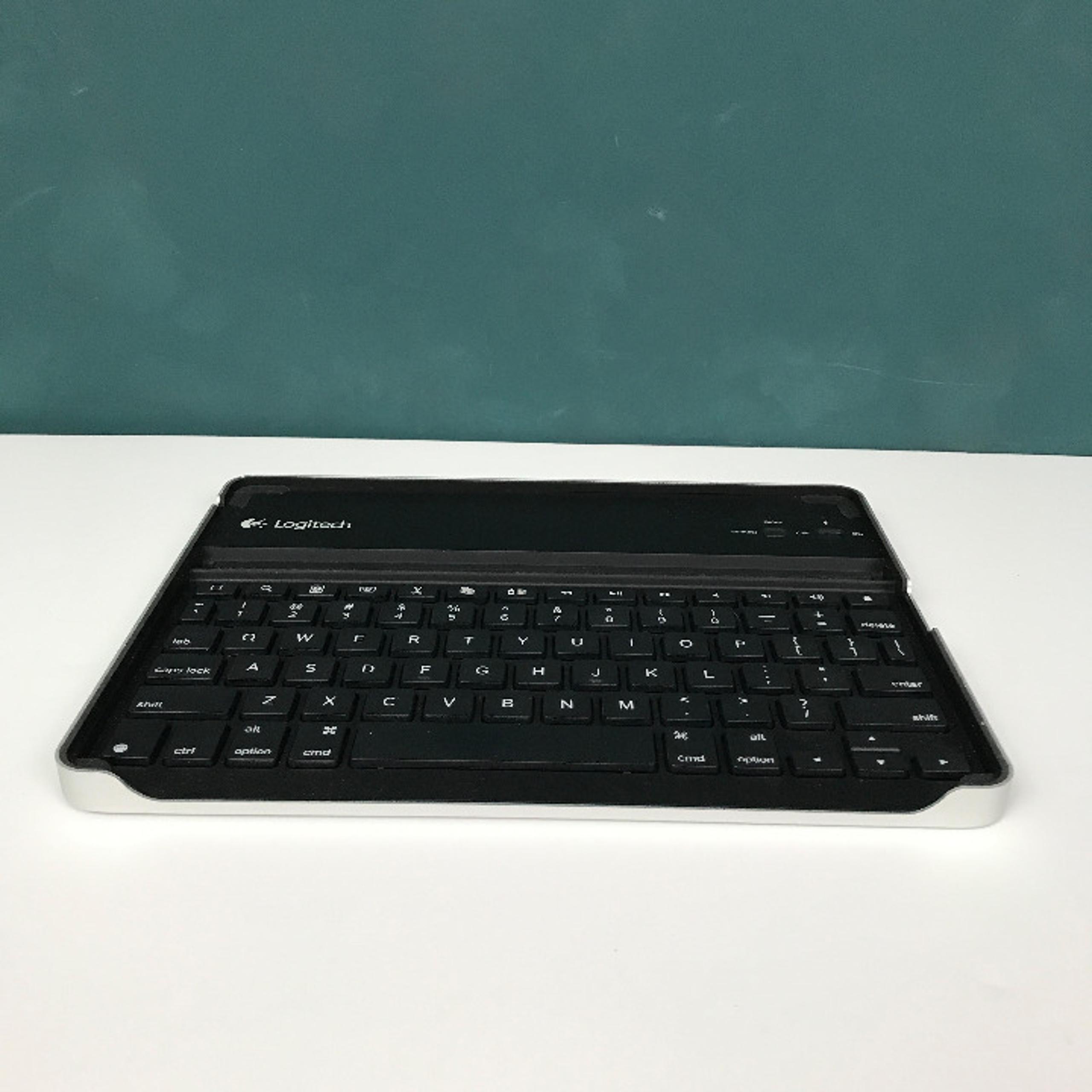 Logitech/Zagg iPad 2 Bluetooth Keyboard