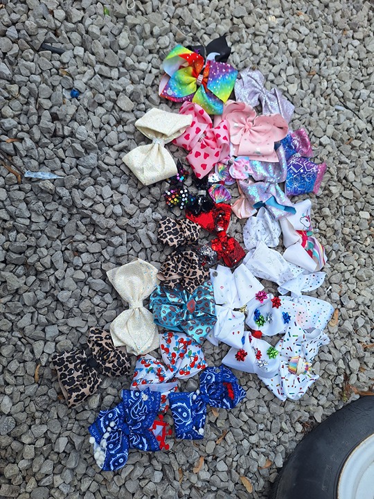 Jojo siwa bows