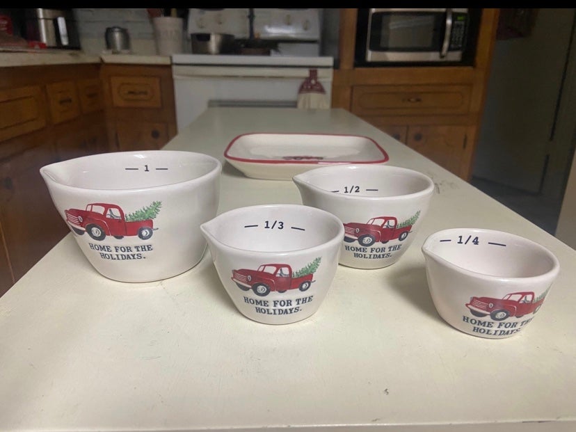 Rae Dunn red truck measuring cups/Platter