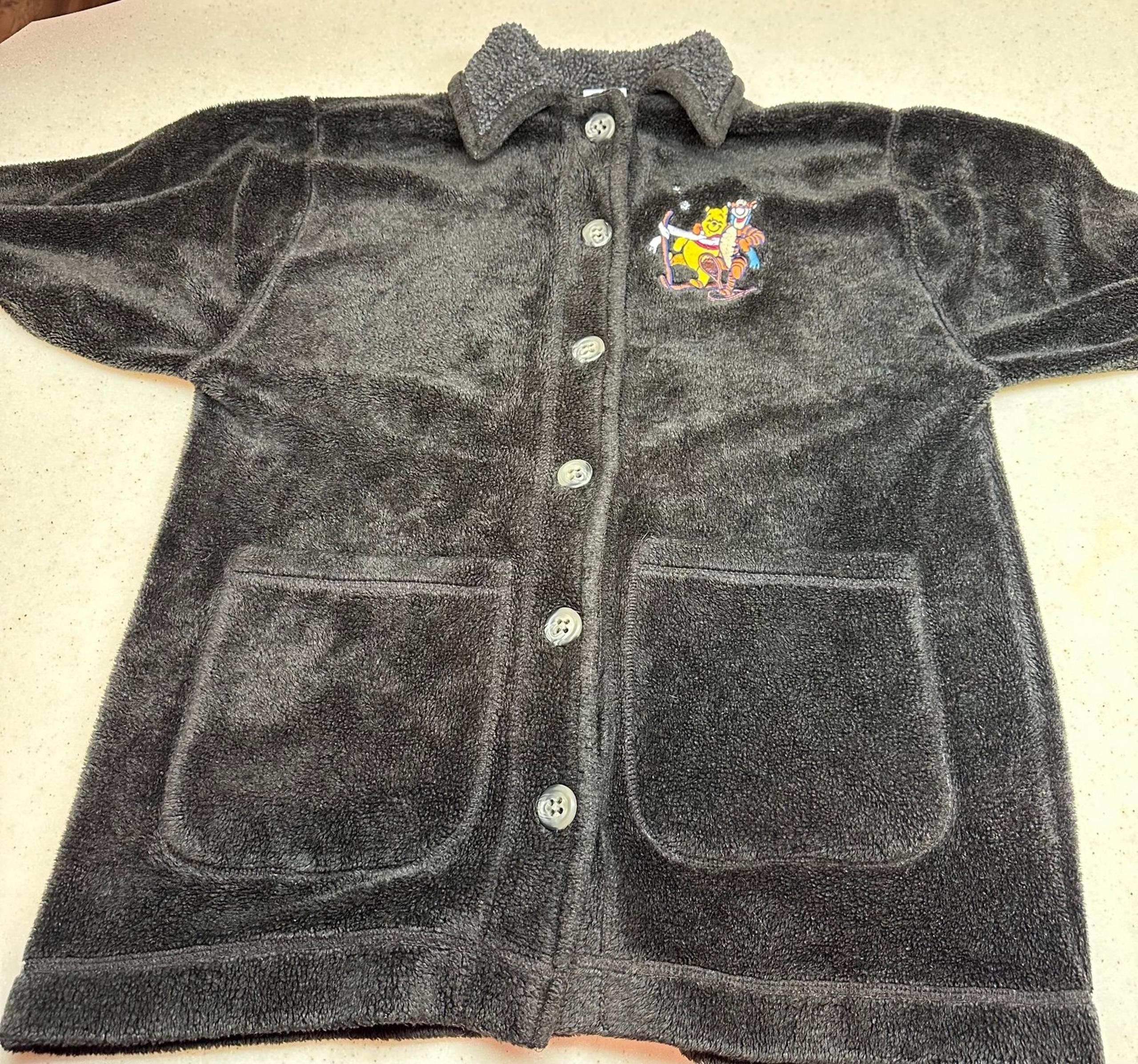 Disney Store Grey Fleece Button Up Jacket Winnie the Pooh & Tigger Skiing Large