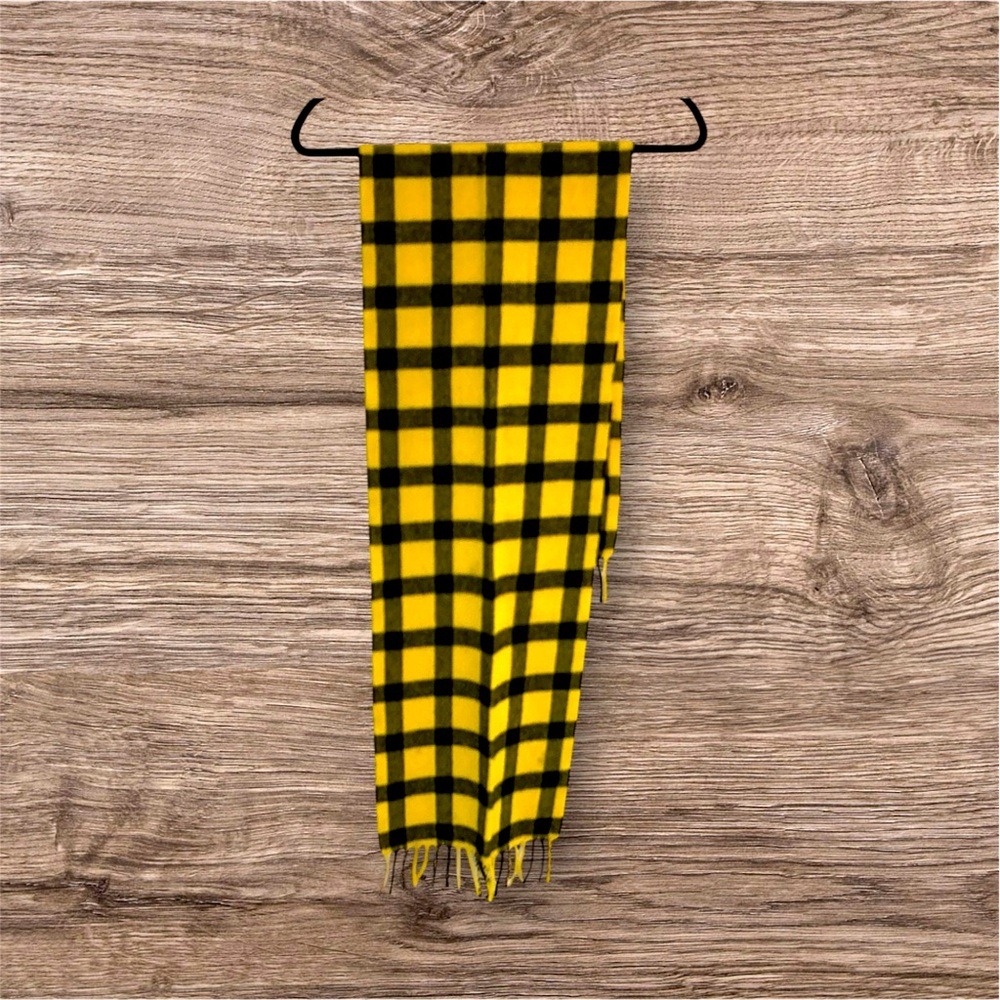 Vtg Netherdale 100% Lambs Wool Scottish Scarf Yellow/Black Check. Pre-Loved